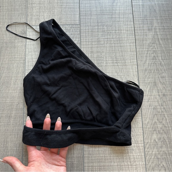 Whitefox one shoulder crop top - Picture 3 of 4